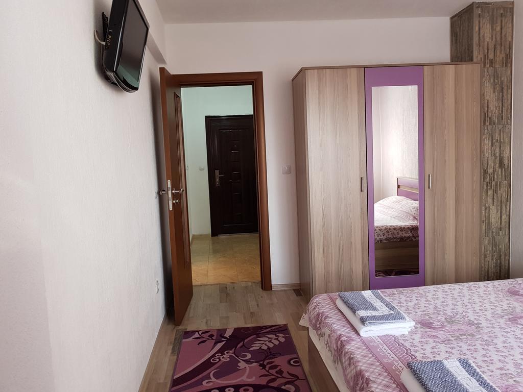 Д И В 1 - D & V 1 Apartment Sandanski Exterior foto